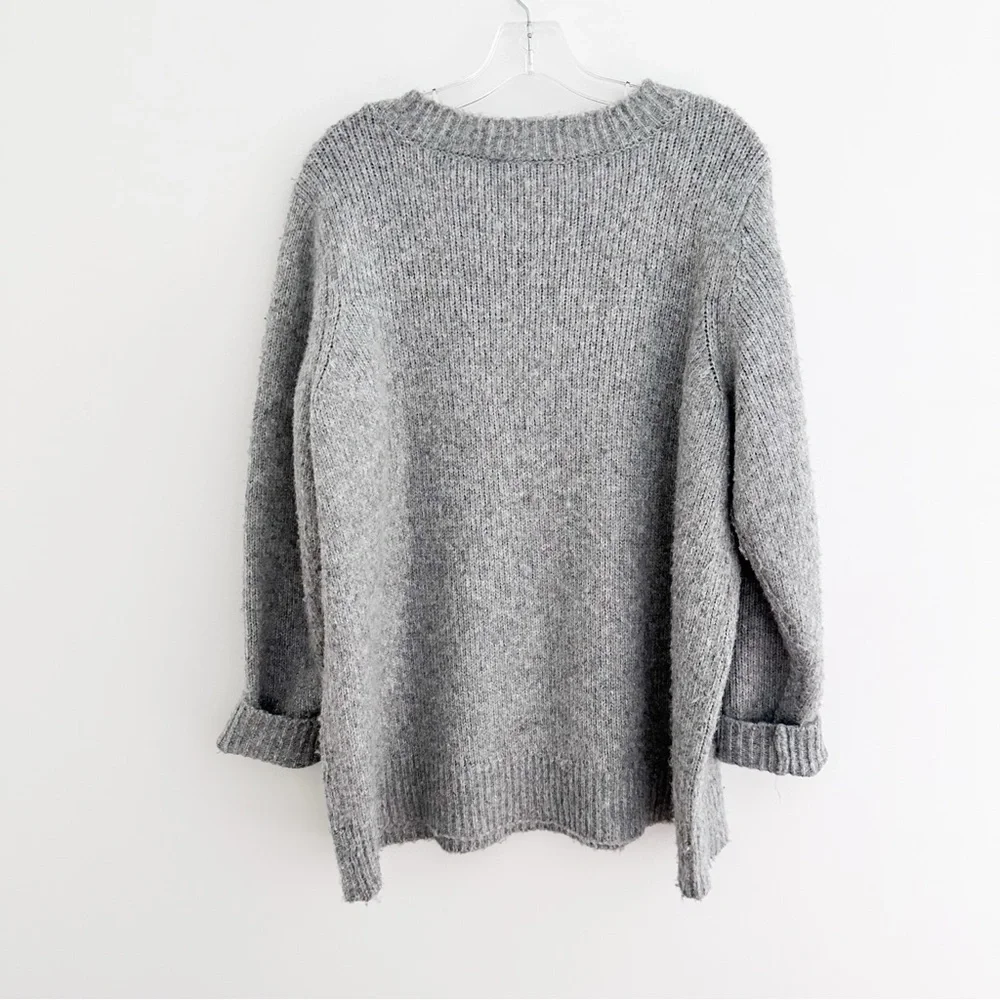Lane Bryant Gray Rhinestone Embellished Crew Neck Sweater Women Size 18/20